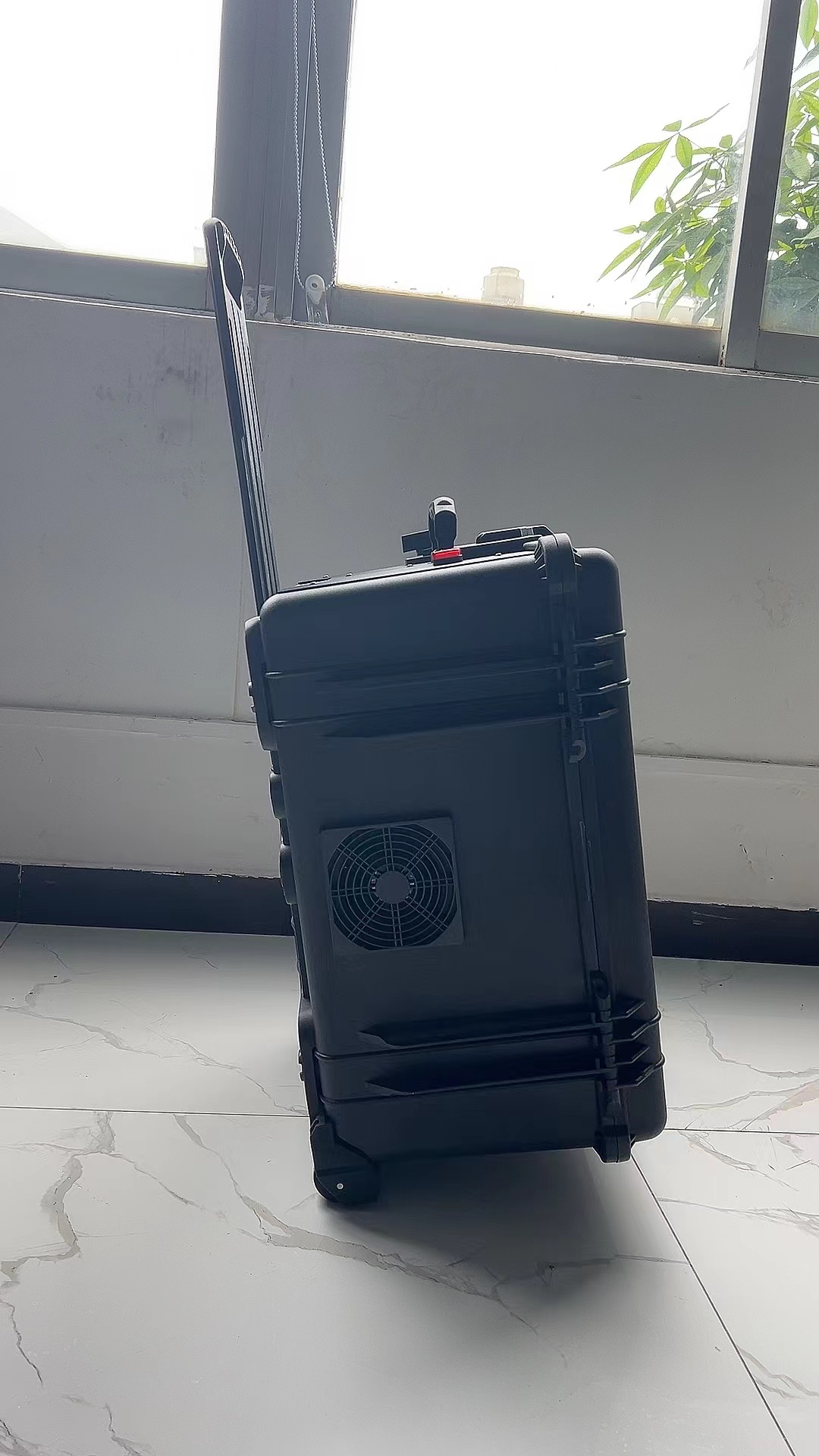 沂源手拉箱型移动通信干扰器